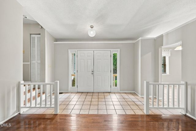 5609 Groomsbridge Court, Raleigh, NC 27612