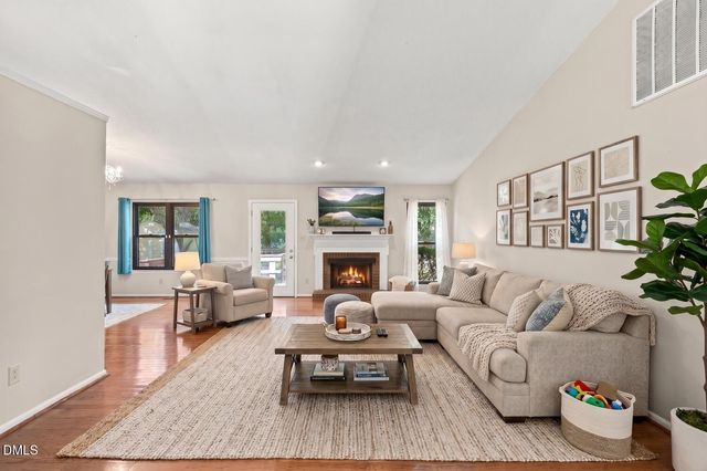 5609 Groomsbridge Court, Raleigh, NC 27612