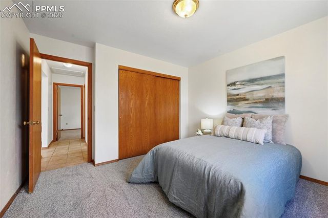 2030 Heatherdale Drive, Colorado Springs, CO 80915