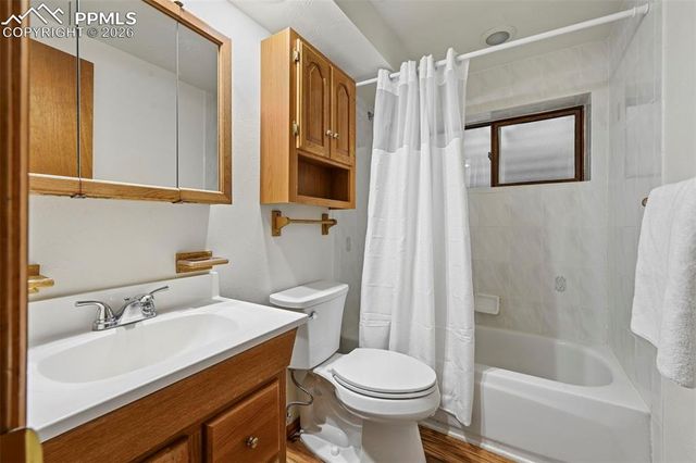 2030 Heatherdale Drive, Colorado Springs, CO 80915