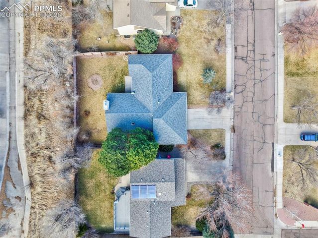 2030 Heatherdale Drive, Colorado Springs, CO 80915