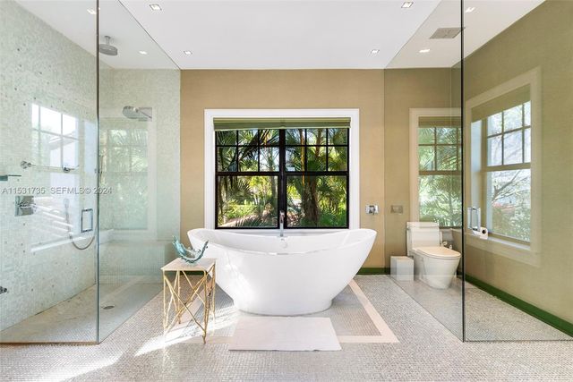 527 E Dilido Drive, Miami Beach, FL 33139