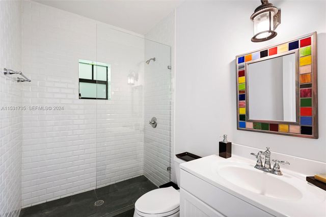 527 E Dilido Drive, Miami Beach, FL 33139