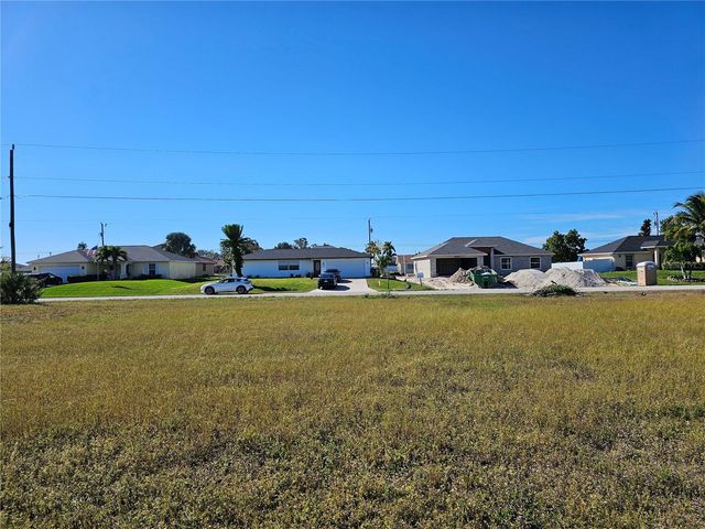 1927 NE 18TH PLACE, Cape Coral, FL 33909