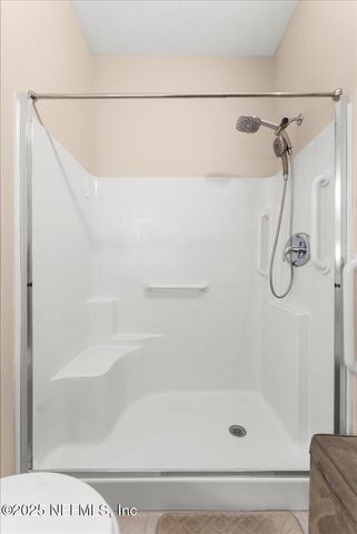 7801 POINT MEADOWS Drive 8404, Jacksonville, FL 32256