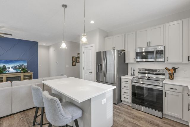 241 Lenell Loop, Delaware, OH 43015