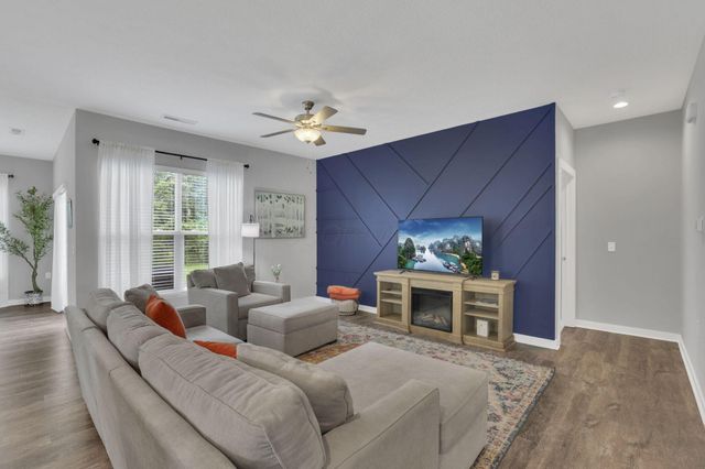 241 Lenell Loop, Delaware, OH 43015