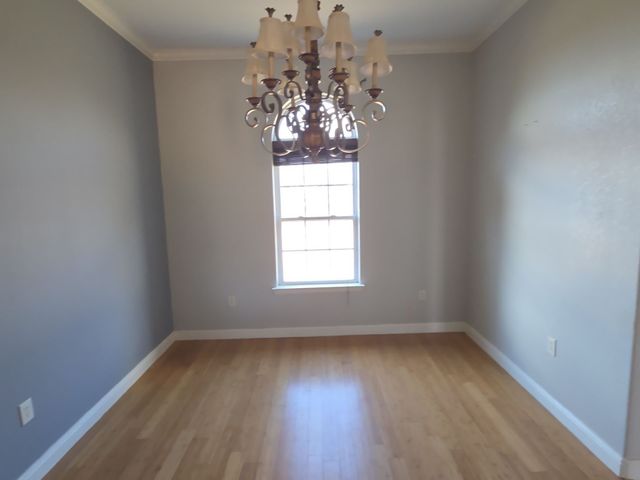 300 Quincy Lane, Weatherford, TX 76087