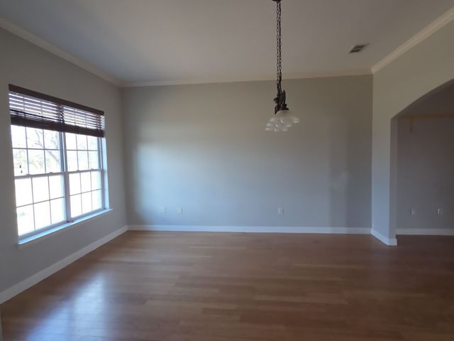 300 Quincy Lane, Weatherford, TX 76087