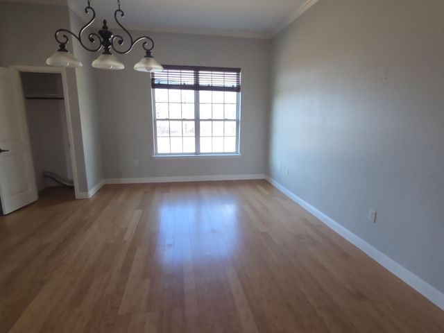 300 Quincy Lane, Weatherford, TX 76087