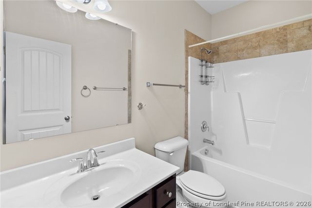216 Meherrin Loop, Raeford, NC 28376