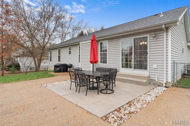 1926 Meriwether Drive, Washington, MO 63090