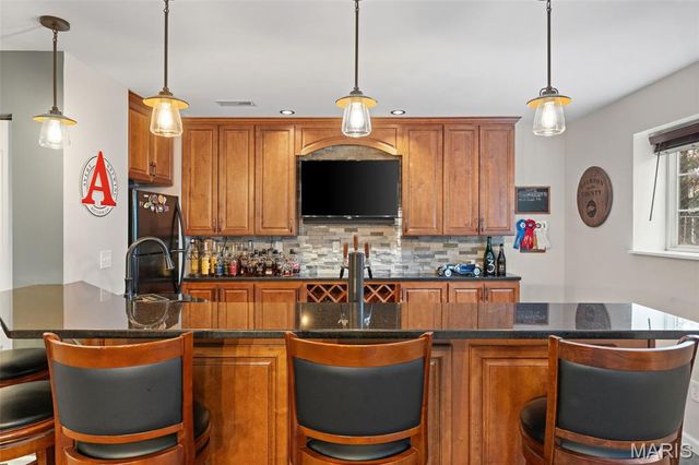 1926 Meriwether Drive, Washington, MO 63090