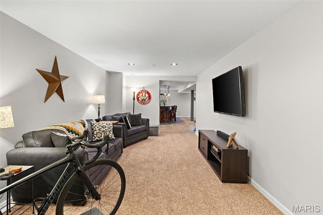 1926 Meriwether Drive, Washington, MO 63090