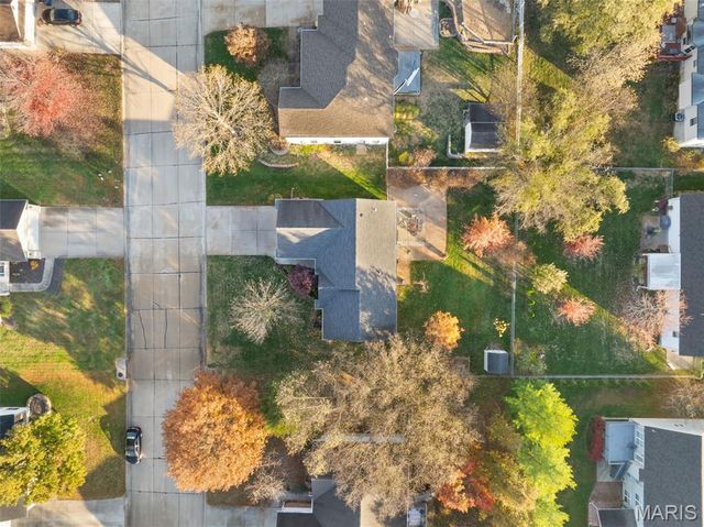 1926 Meriwether Drive, Washington, MO 63090