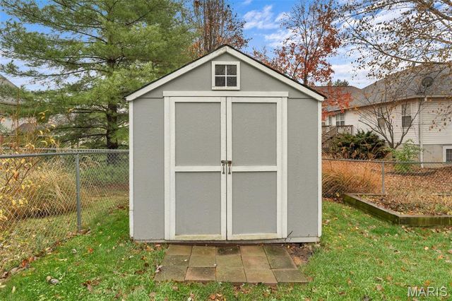 1926 Meriwether Drive, Washington, MO 63090