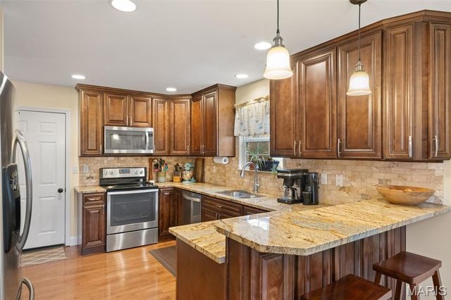 1926 Meriwether Drive, Washington, MO 63090