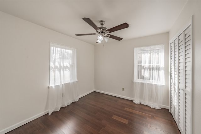 2638 Crestbrook Lane, Grand Prairie, TX 75052