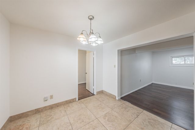 2638 Crestbrook Lane, Grand Prairie, TX 75052