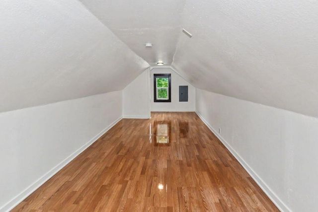 4805 W Custer AVENUE, Milwaukee, WI 53218