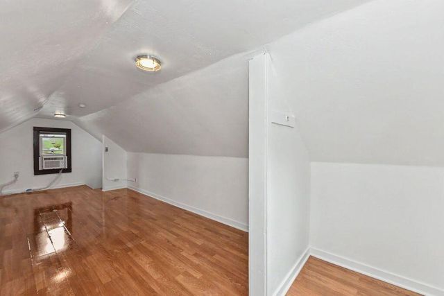 4805 W Custer AVENUE, Milwaukee, WI 53218