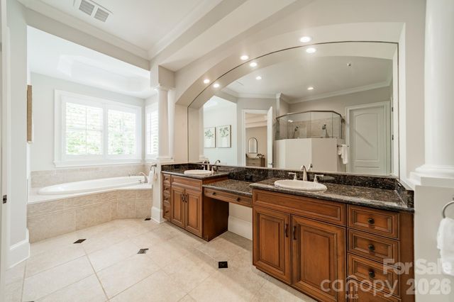 106 Hadley Harbor Court, Mooresville, NC 28117