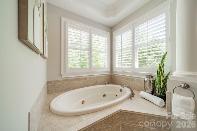 106 Hadley Harbor Court, Mooresville, NC 28117
