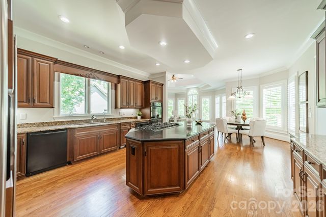 106 Hadley Harbor Court, Mooresville, NC 28117