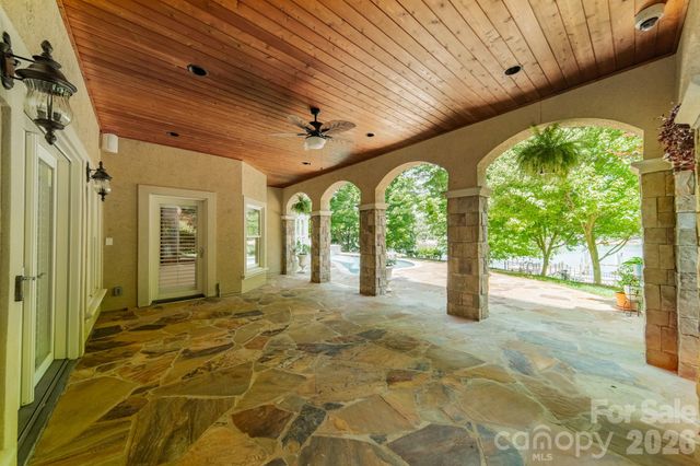 106 Hadley Harbor Court, Mooresville, NC 28117