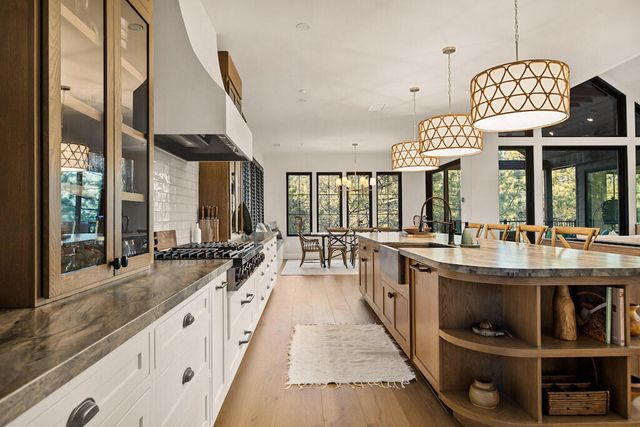 43595 Ridge Crest Drive, Big Bear, CA 92315