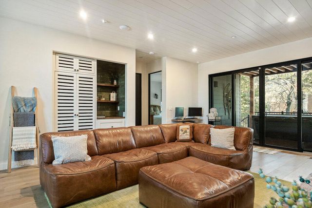 43595 Ridge Crest Drive, Big Bear, CA 92315