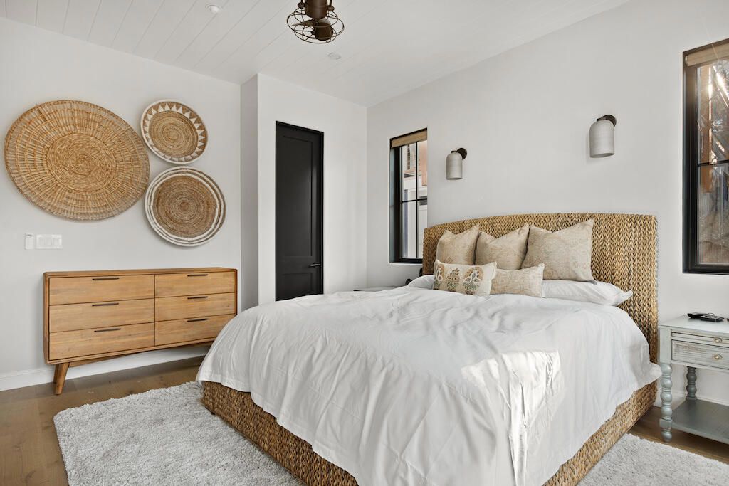 Image 10 of property listing at 43595 Ridge Crest Drive, Big Bear, CA 92315