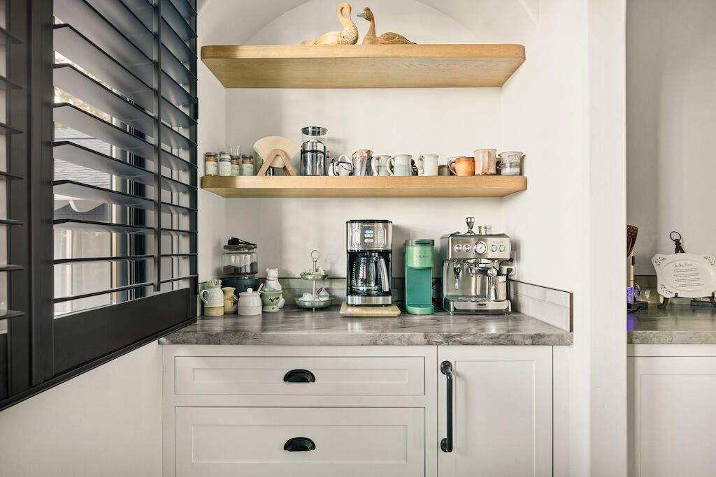 Image 45 of property listing at 43595 Ridge Crest Drive, Big Bear, CA 92315