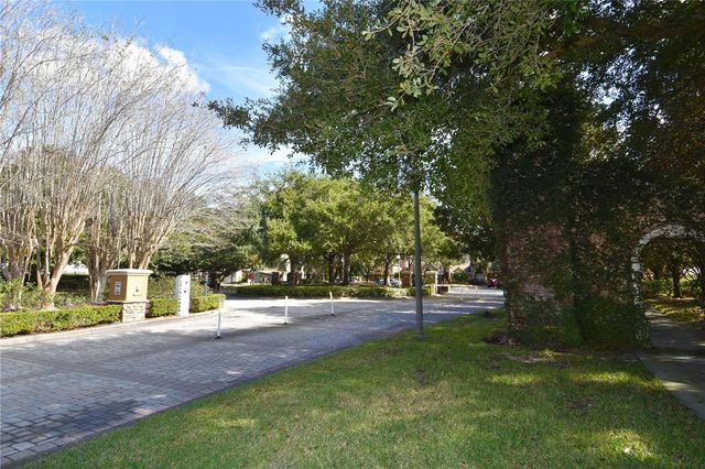 6422 AGASTIA COURT 103, Orlando, FL 32835