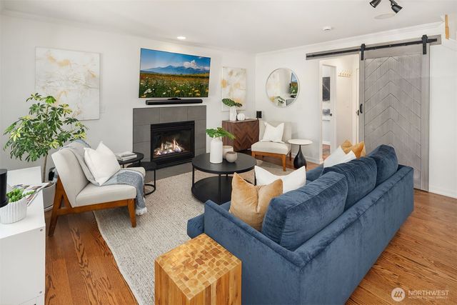 10820 NE 144th Court, Kirkland, WA 98034