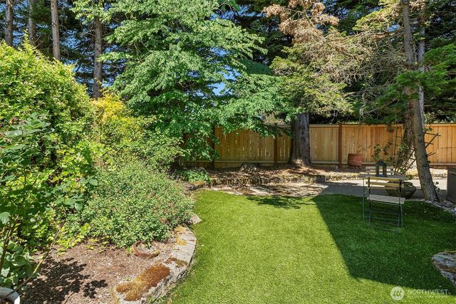 10820 NE 144th Court, Kirkland, WA 98034
