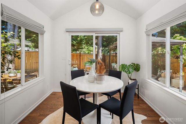 10820 NE 144th Court, Kirkland, WA 98034