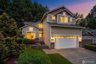 10820 NE 144th Court, Kirkland, WA 98034