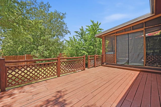 2706 Palomino DR, Austin, TX 78733