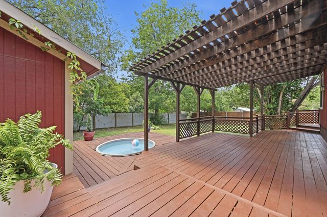2706 Palomino DR, Austin, TX 78733