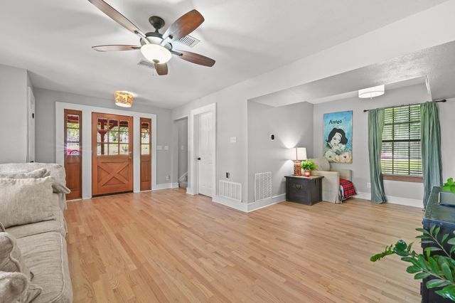 2706 Palomino DR, Austin, TX 78733