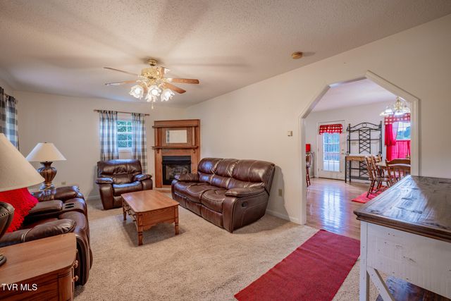 1520 Ripley Island Road, Afton, TN 37616