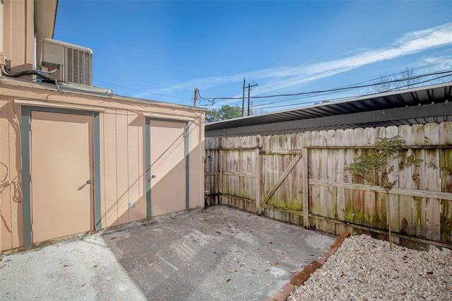 431 Sunset Drive 2, Dickinson, TX 77539