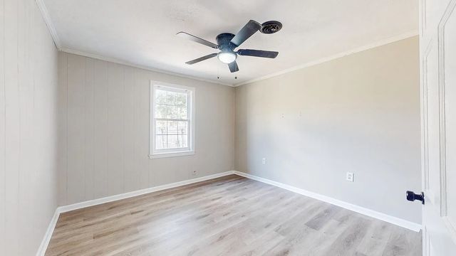 246 E Woodrow St, Gallatin, TN 37066