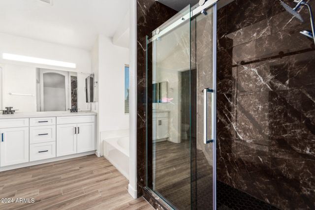 927 W Grand Caymen Drive, Gilbert, AZ 85233
