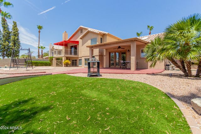 927 W Grand Caymen Drive, Gilbert, AZ 85233