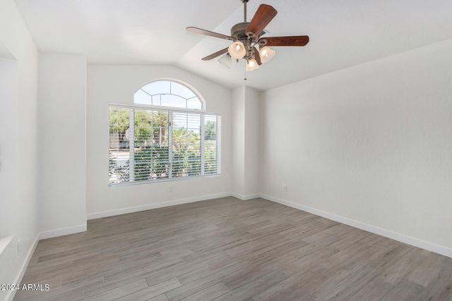 927 W Grand Caymen Drive, Gilbert, AZ 85233