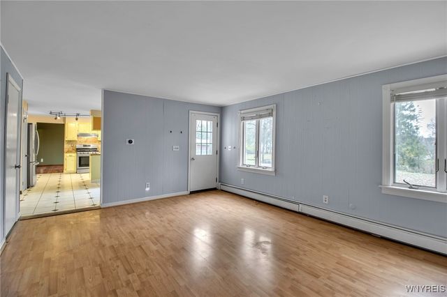 6689 Jewett Holmwood Road, Orchard Park, NY 14127