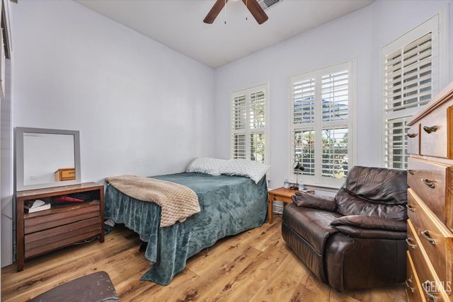 901 Katie Court, Shafter, CA 93263