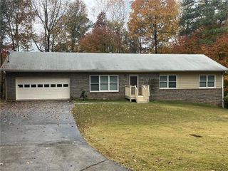 5052 Glaze Drive, Dunwoody, GA 30360